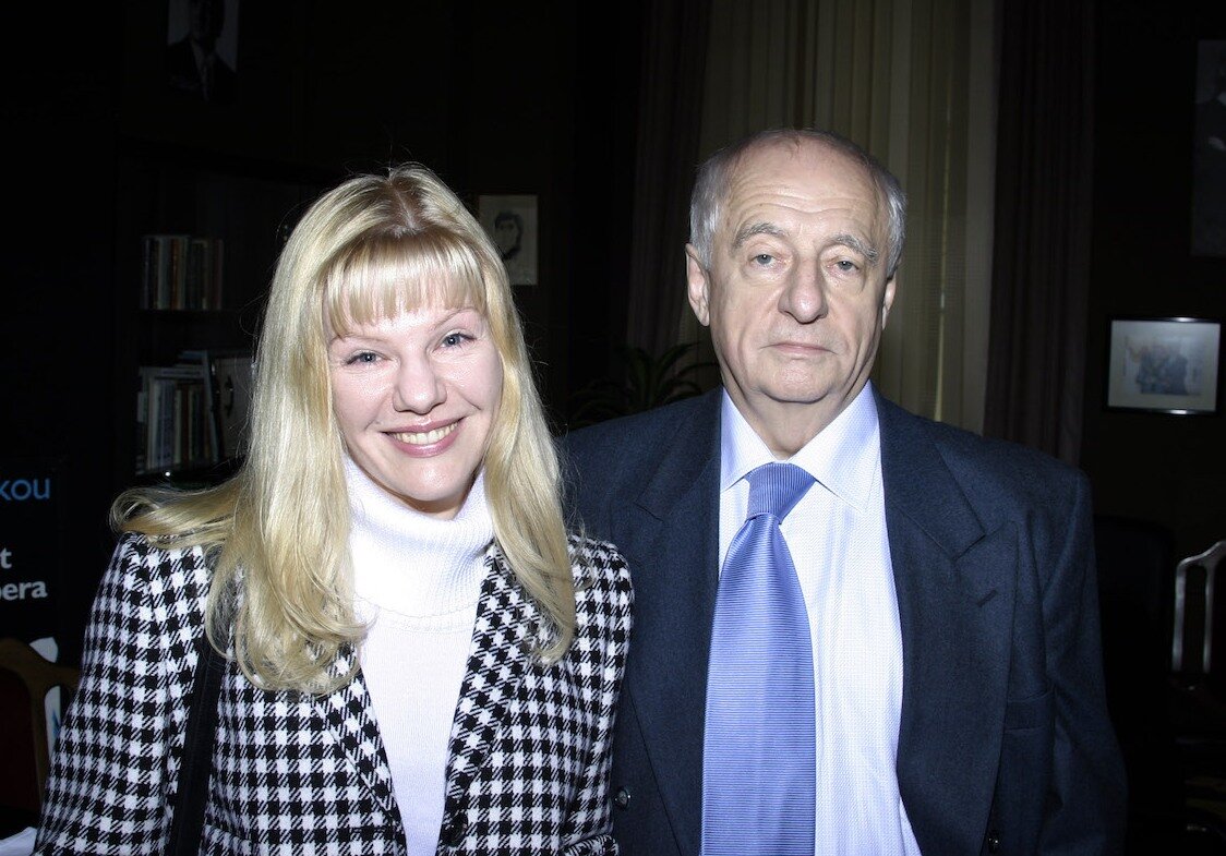 Марк Захаров с дочерью. Фото из открытого источника.