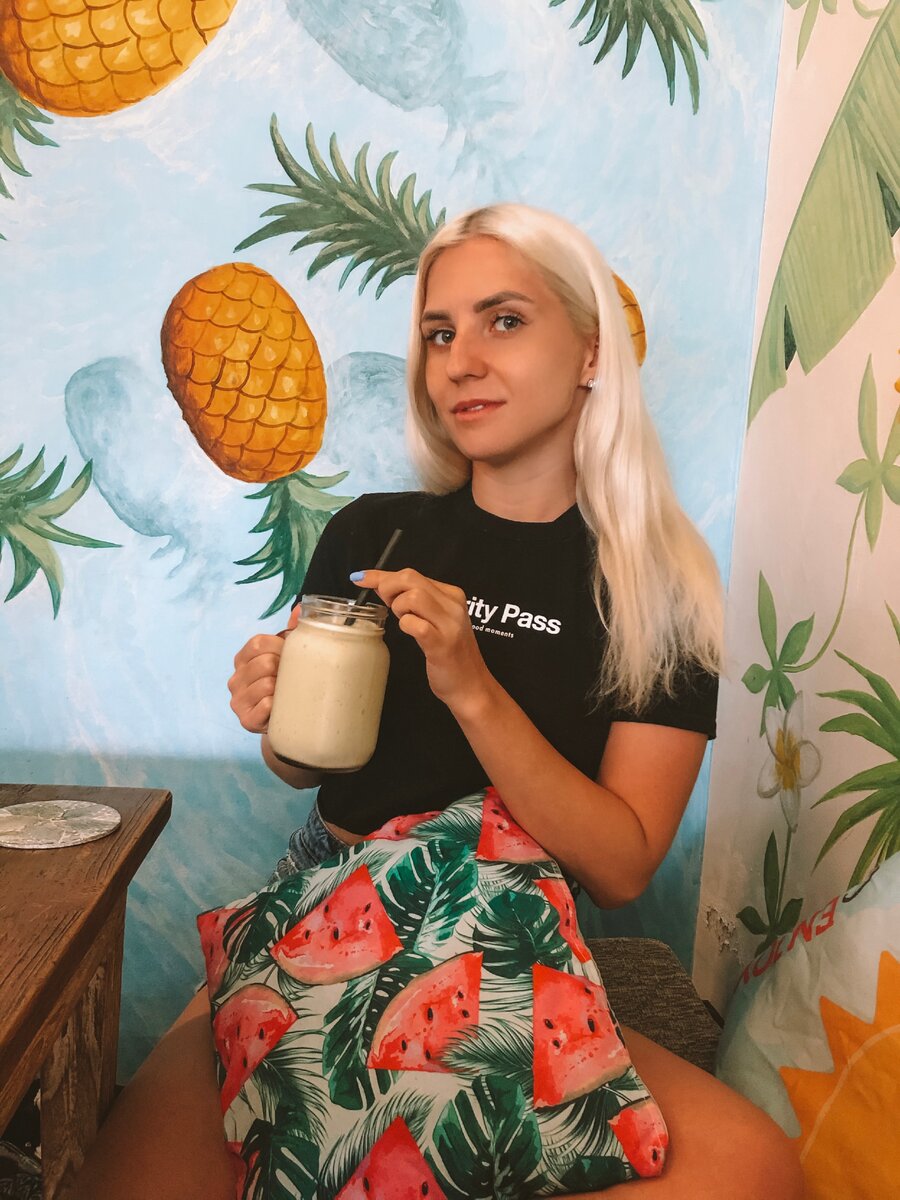 Декабрь 2019. Beach bowl кафе. Кута, Бали.