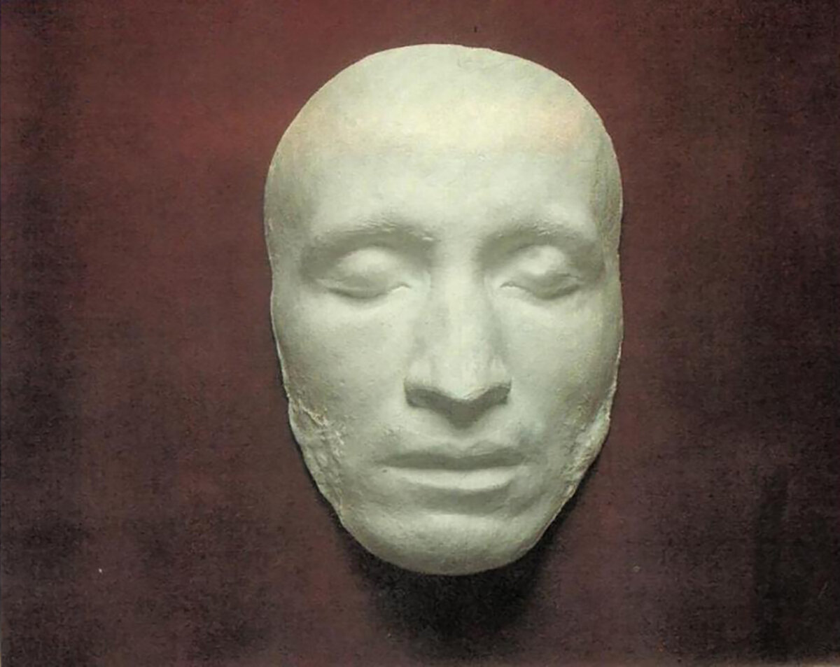 Death mask