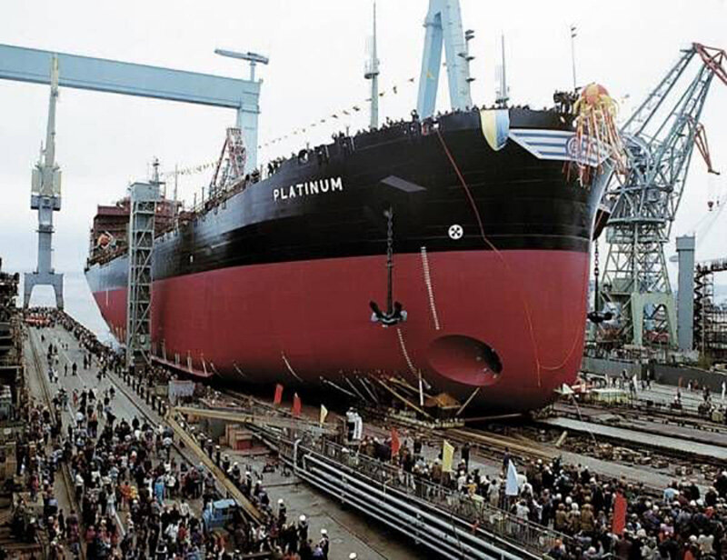 Спуск на воду греческого танкера «Платинум»