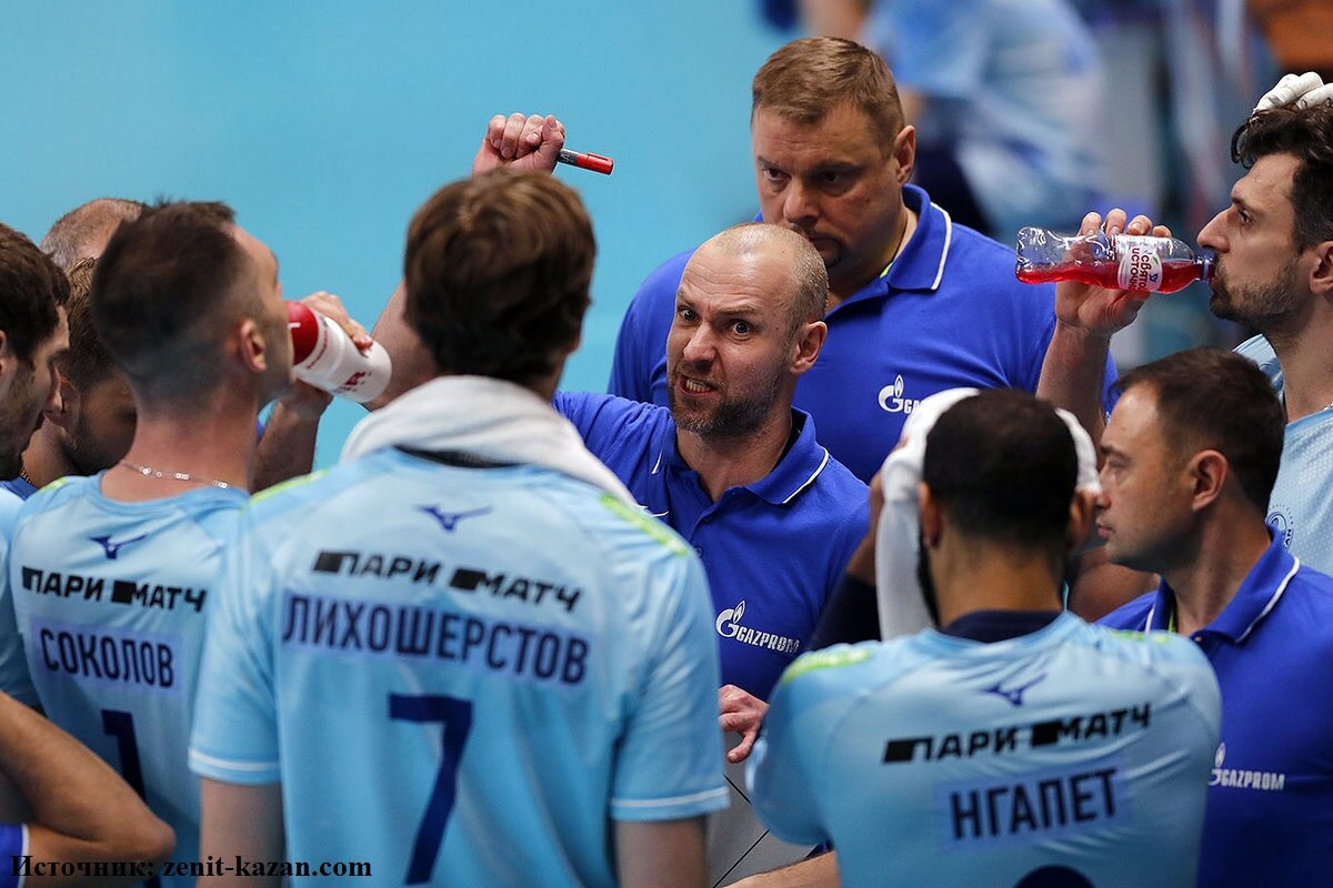 Возможно Алекно нужно было стоять за спиной Вербова и в Польше