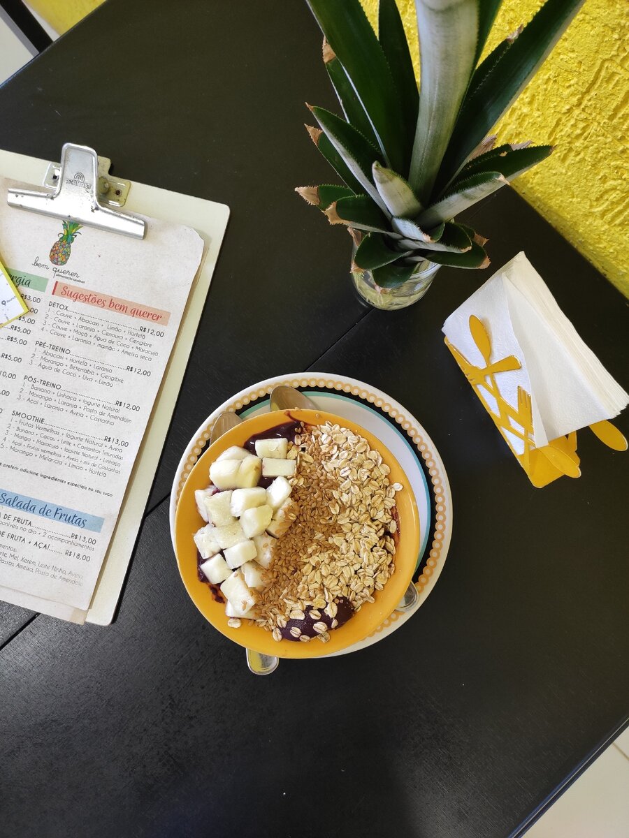 Традиционный десерт из ягод Ассаи