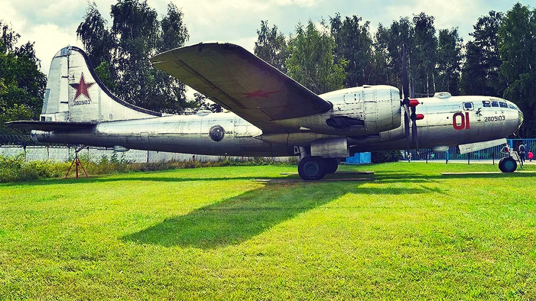 Самолёт ту-4 бомбардировщик. Ту 4 Туполева. Ту-4 Монино. Б29 ту4.