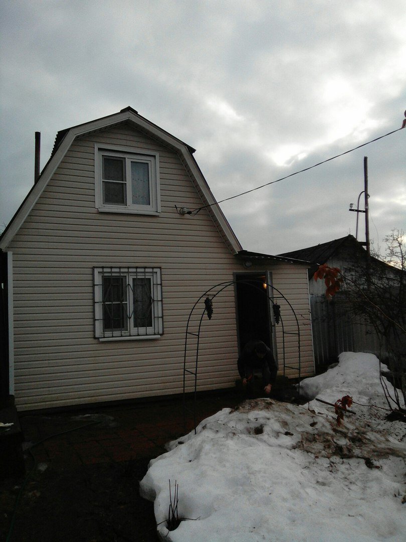 Вот такой домик  предстал перед нами