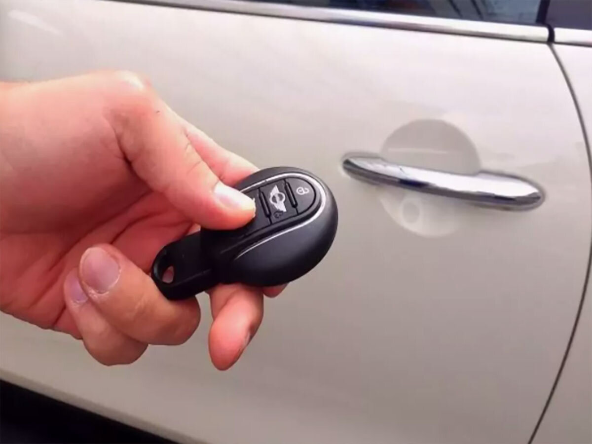 Бесконтактный ключ от автомобиля