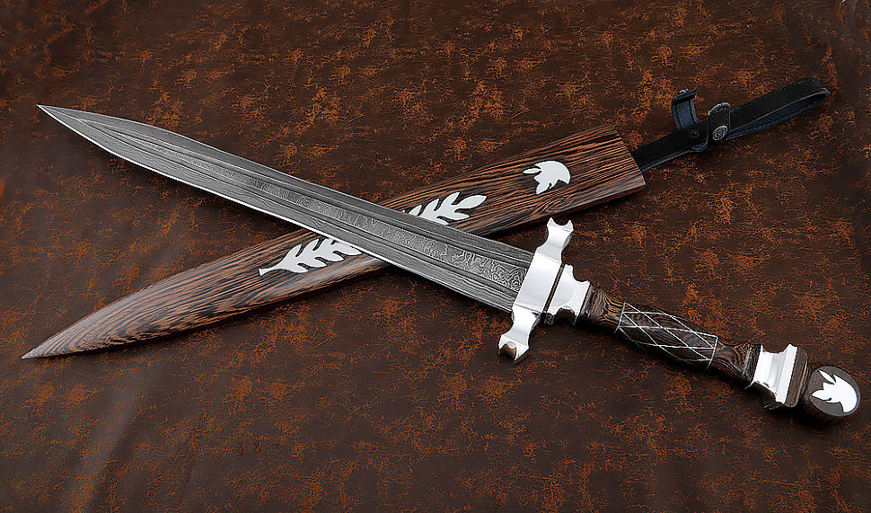 Меч из дамасской стали