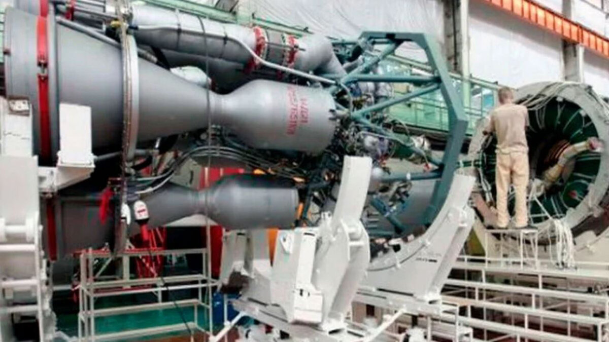 В России успешно испытан ионный двигатель ИД-200 КР