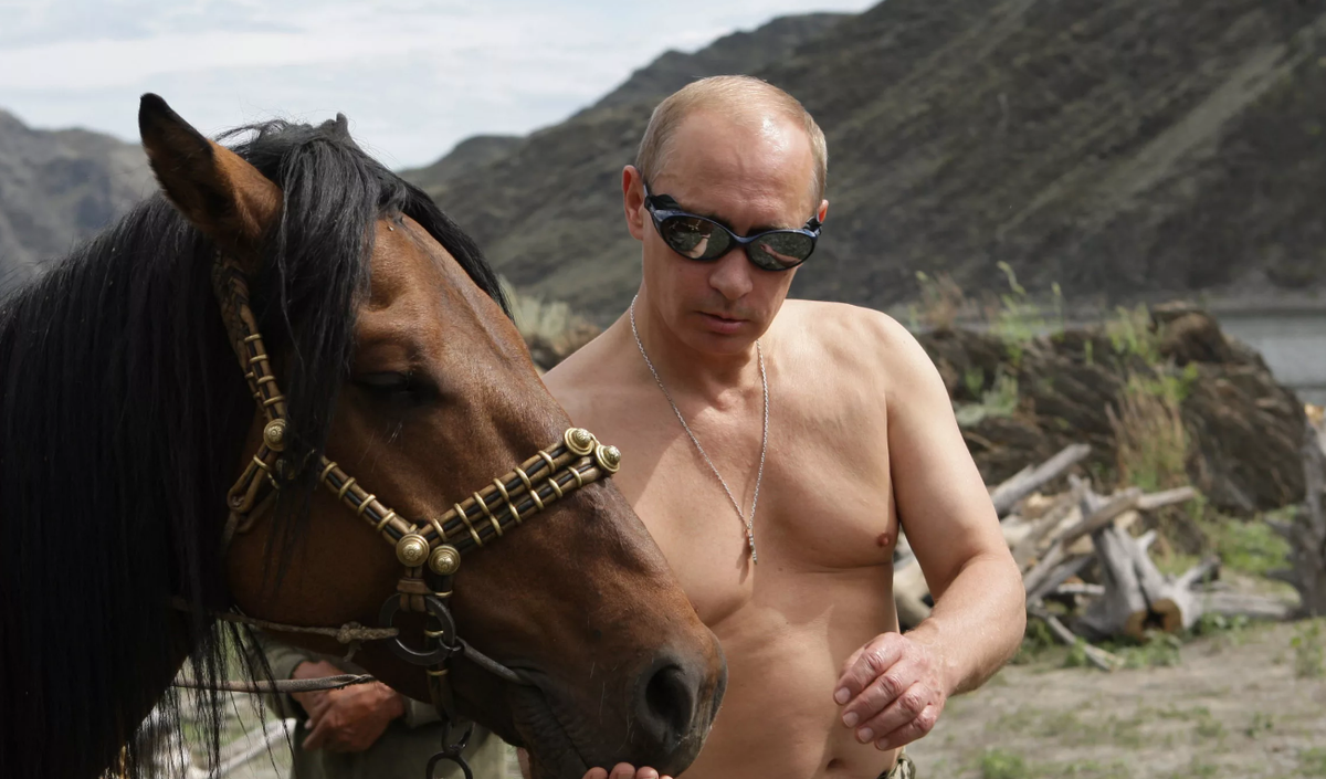 Почему финны, глядя на премьер-министра Финляндии в пиджаке, вспоминают фото Путина, скачущего на коне