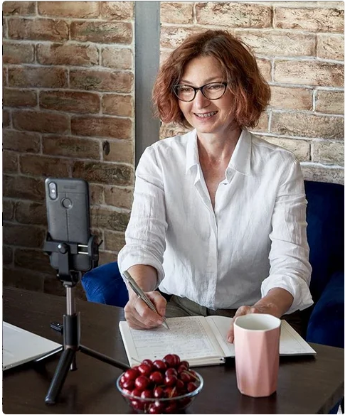 Камилла Тимошенко кандидат медицинских наук, которая работала в НИИ питания и Первом мед. им. Сеченова / фото: инстаграм @dietolog_timoshenko