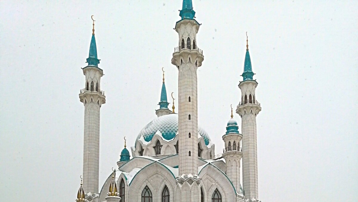 Мечеть Кул Шариф в снегопад