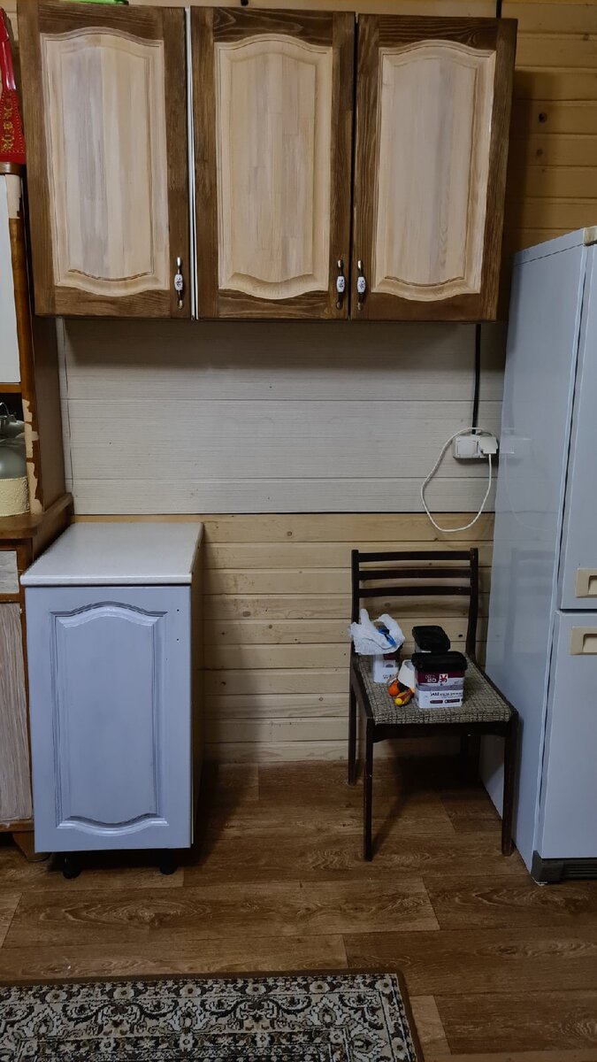 на фото покраска в 2 слоя.