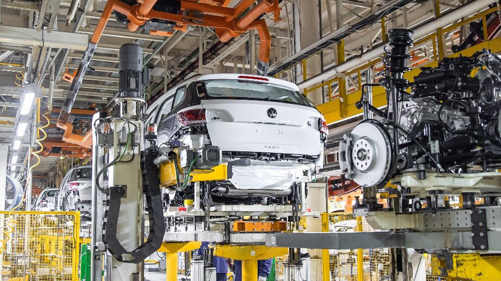 В России стартовало производство нового кроссовера. Источник иллюстрации - Яндекс.Картинки