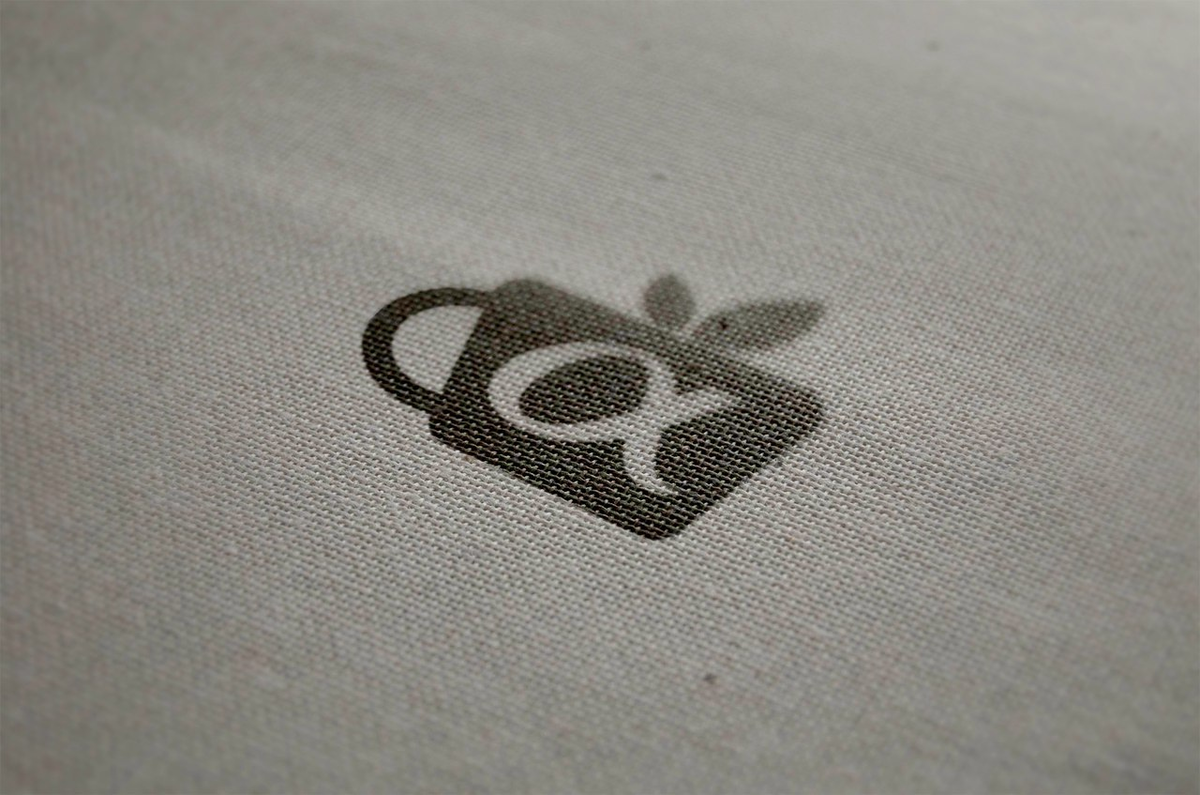 Мой первый логотип за 1000 рублей