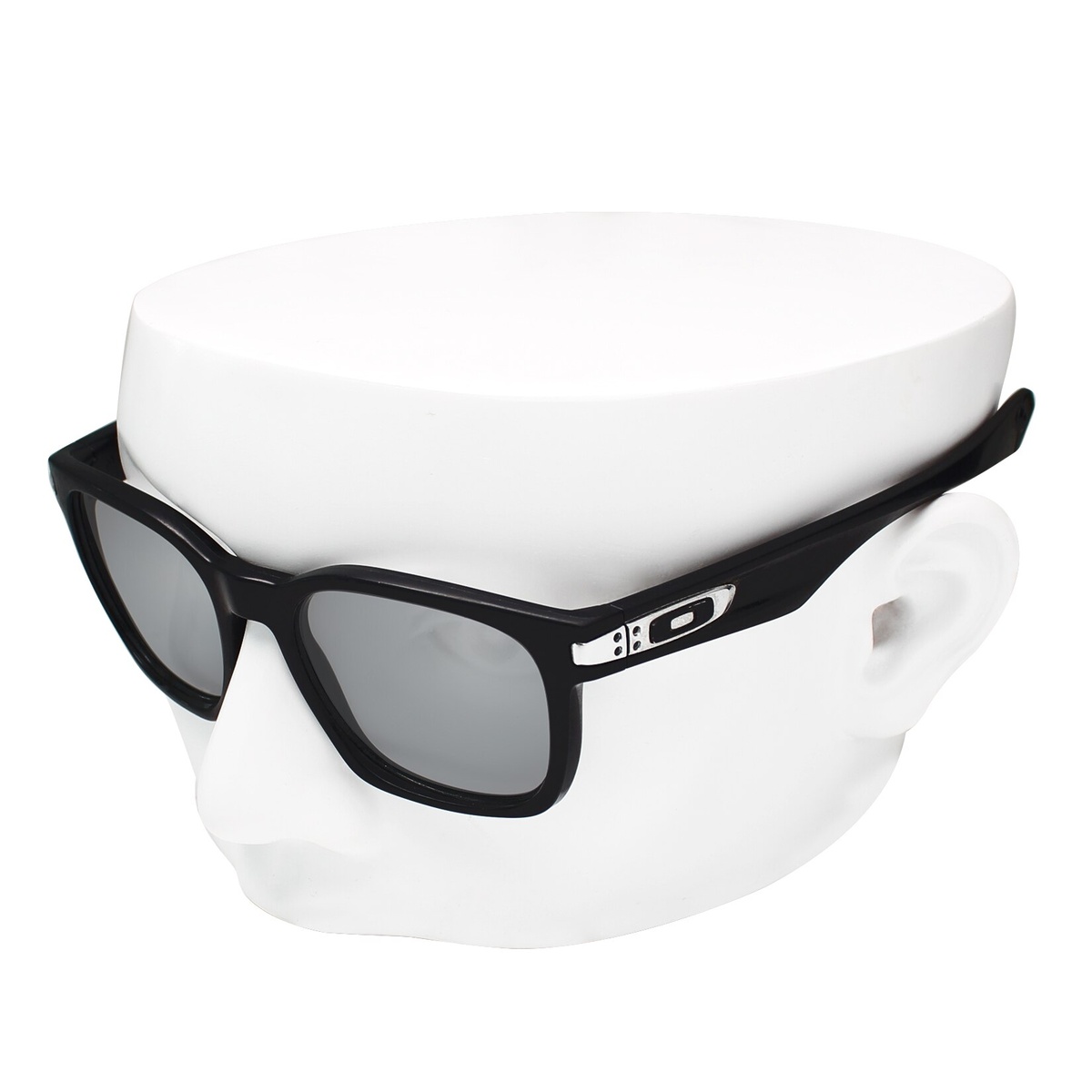 Солнцезащитные очки для мужчин