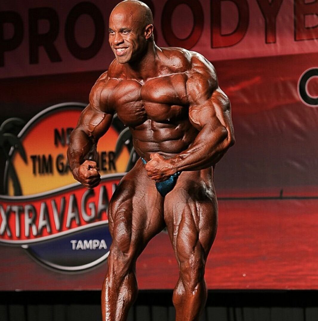 Виктор Мартинес