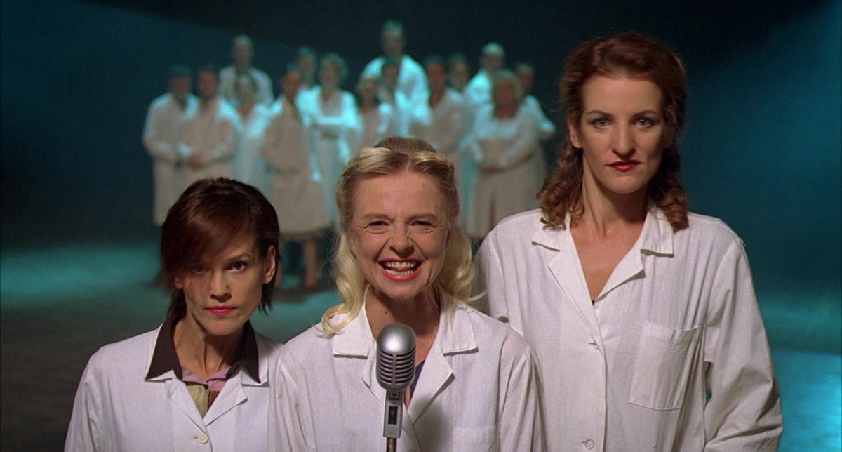 Кадр из фильма «Доктор». Режиссер: Владимир Панков. Оператор: Александр Смирнов. Производство: Жанр