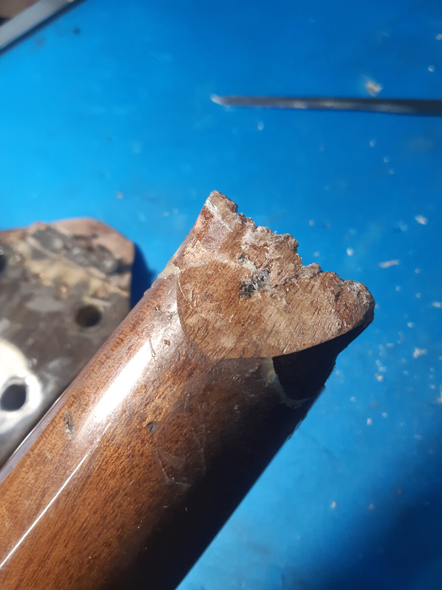 Сложный ремонт перелома головки грифа на акустической гитаре. | Андрей ...