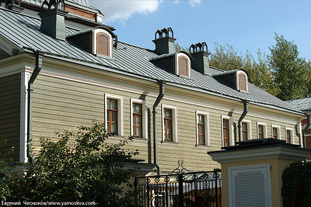 Улица солженицына в новосибирске. Дом Морозовых на улице Солженицына. Улица Солженицына дом 32. Улица Солженицына дом Полежаевых. Дом Степанова на улице Солженицына.