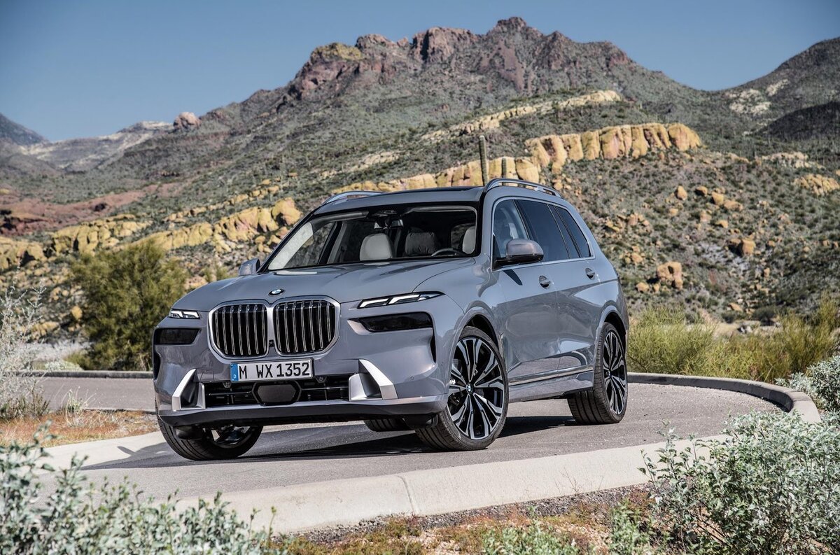 Обновленный BMW X7