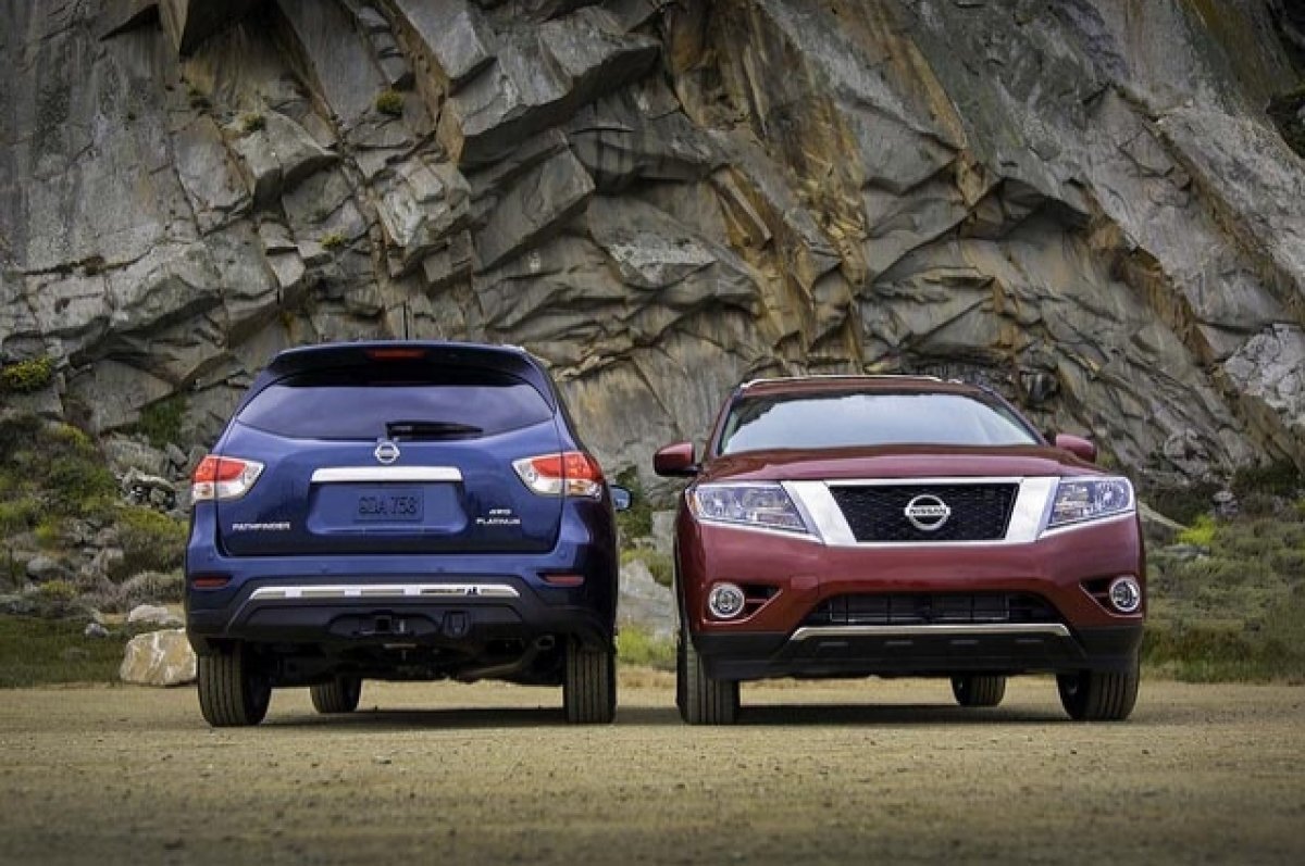    Nissan Pathfinder.
