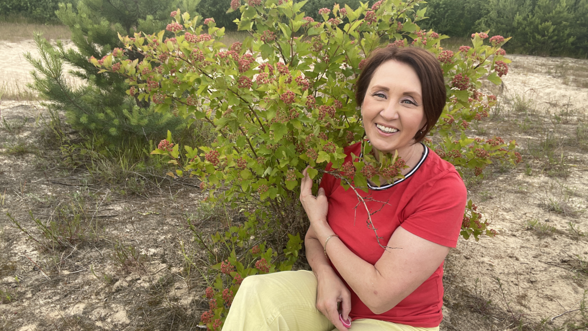 Лиза Питеркина, филолог, психолингвист, автор 15 книг про отношения, теле- и радиоведущая программ о психологии