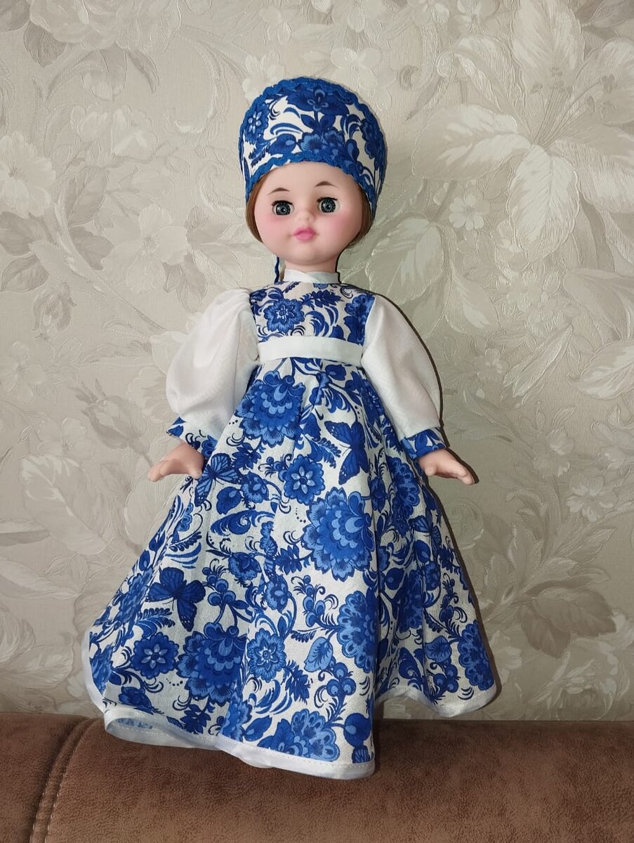 Гжельская красавица 
