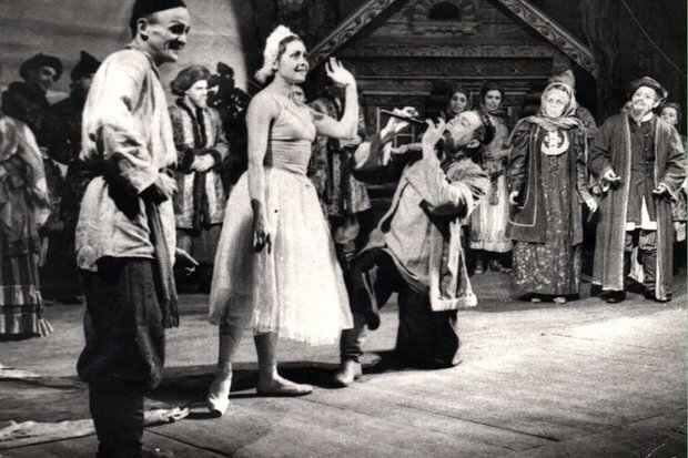 Ф. Яруллин, «Шурале». Постановка Г. Тагирова, 1945. В роли Таза — Гай Тагиров. предоставлено realnoevremya.ru академией наук РТ 