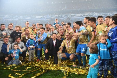  ЗЕНИТ - ЦСКА - 3:1 (1:1).
Голы: Обляков, 30 (0:1). Дриусси, 38 (1:1). Ригони, 62 (2:1). Дриусси, 86 (3:1).
