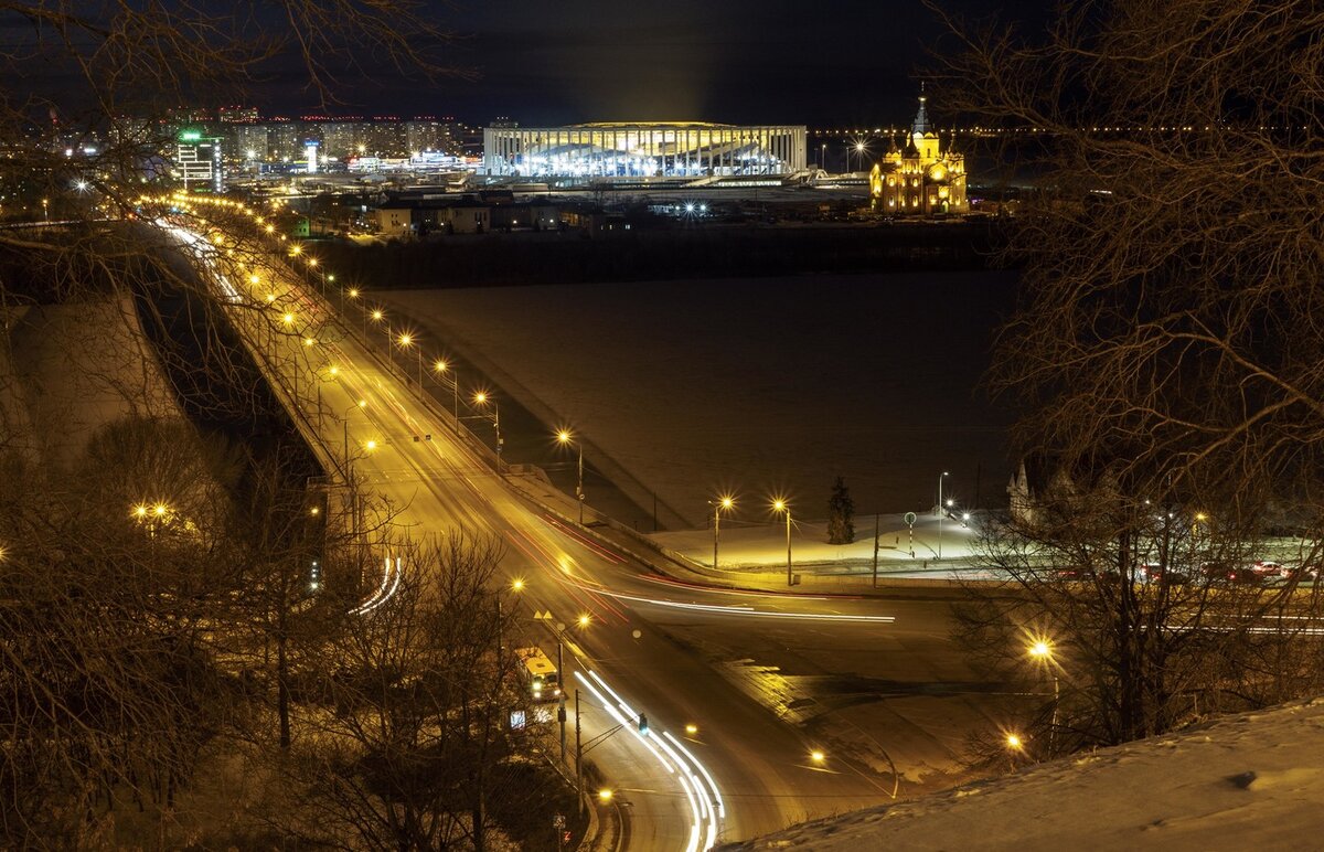 Ночной нижний. Нижний Новгород Канавинский мост зимой. Мост Федоровского зимой Нижний Новгород. Ночной Нижний Новгород 2022. Нижний Новгород вид на стрелку 2020.