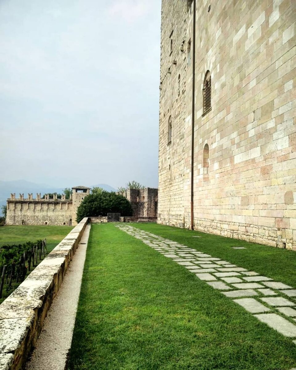 Замок Рокка ди Анджера. Автор: Евгения Петрова  