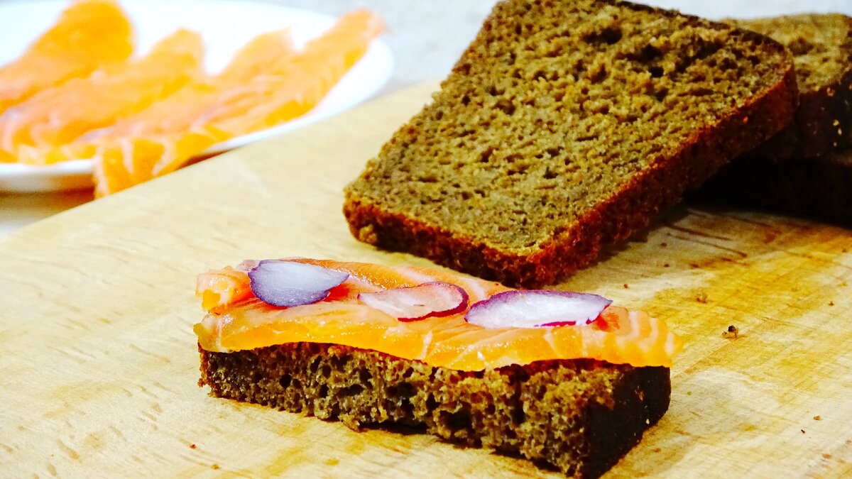 А оказалось совсем просто. Малосольная семга к новогодним праздникам