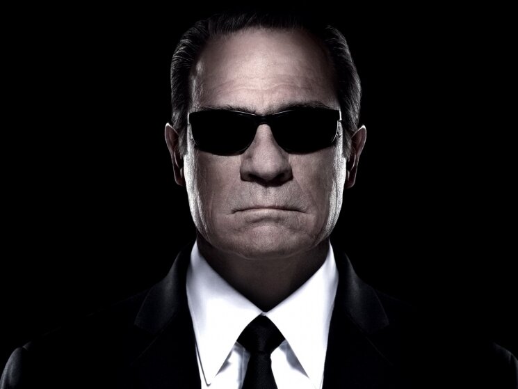 промо для фильма "Люди в черном"