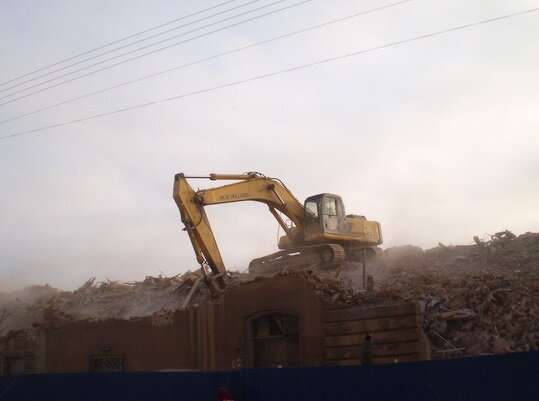 Снос здания