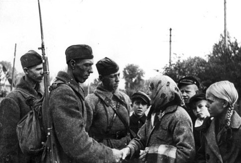 Красноармейцы в Польше.