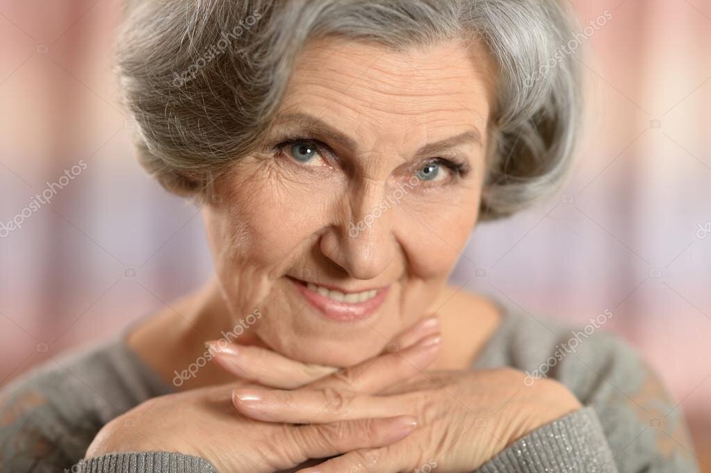 https://st2.depositphotos.com/1080148/5549/i/950/depositphotos_55493307-stock-photo-lovely-elderly-woman.jpg