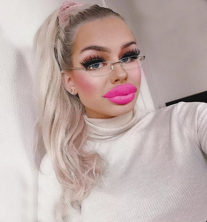 Nadja Diamond Lips