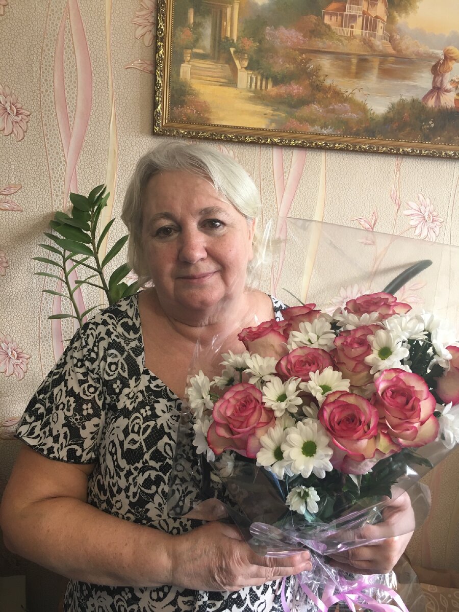 Это наша именинница