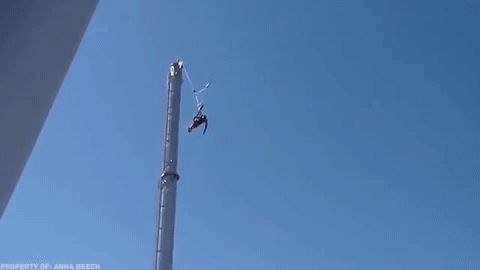 Я бы туда не полез. А Вы?