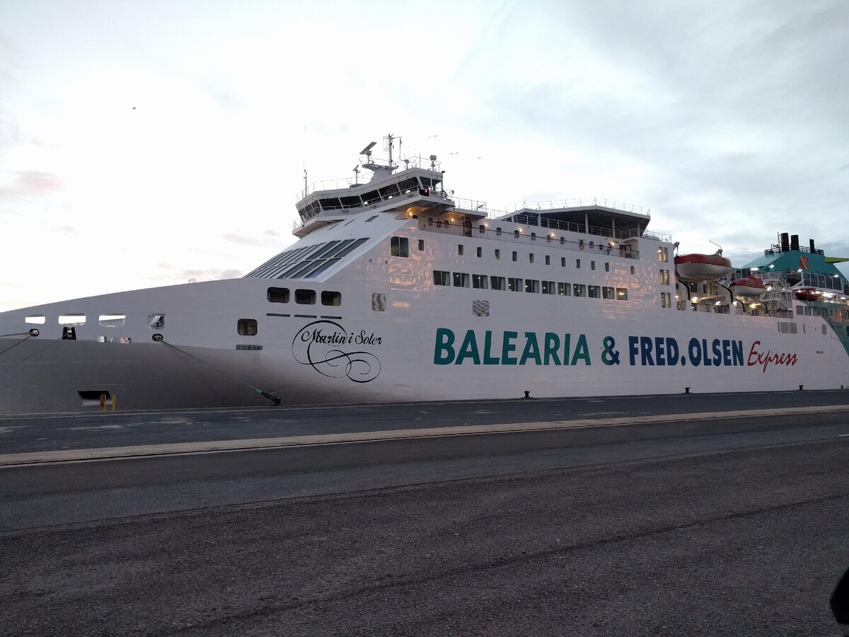 Паром Уэльва-Гран-Канария-Тенерифе