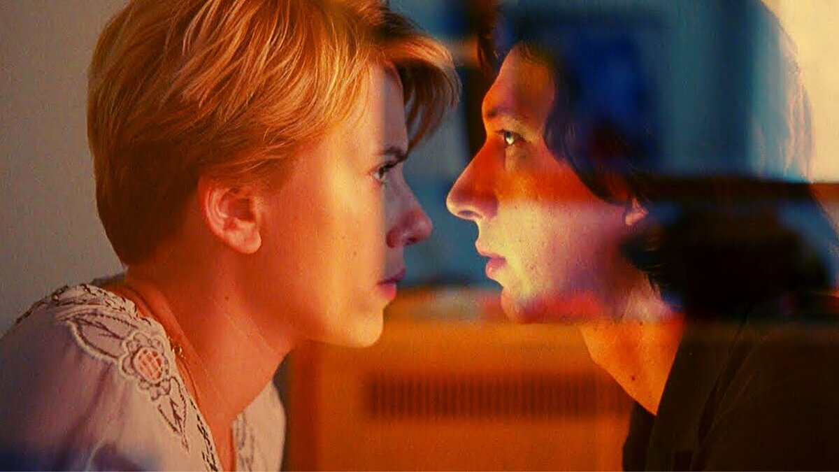 Главные герои Николь и Чарли