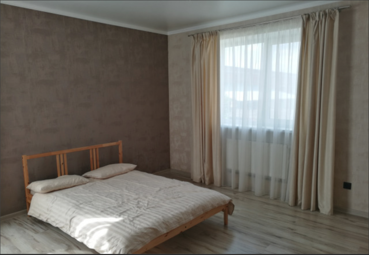 Комната до переделки, ровные стены, пол и потолок. Источник фото: https://multilisting.su