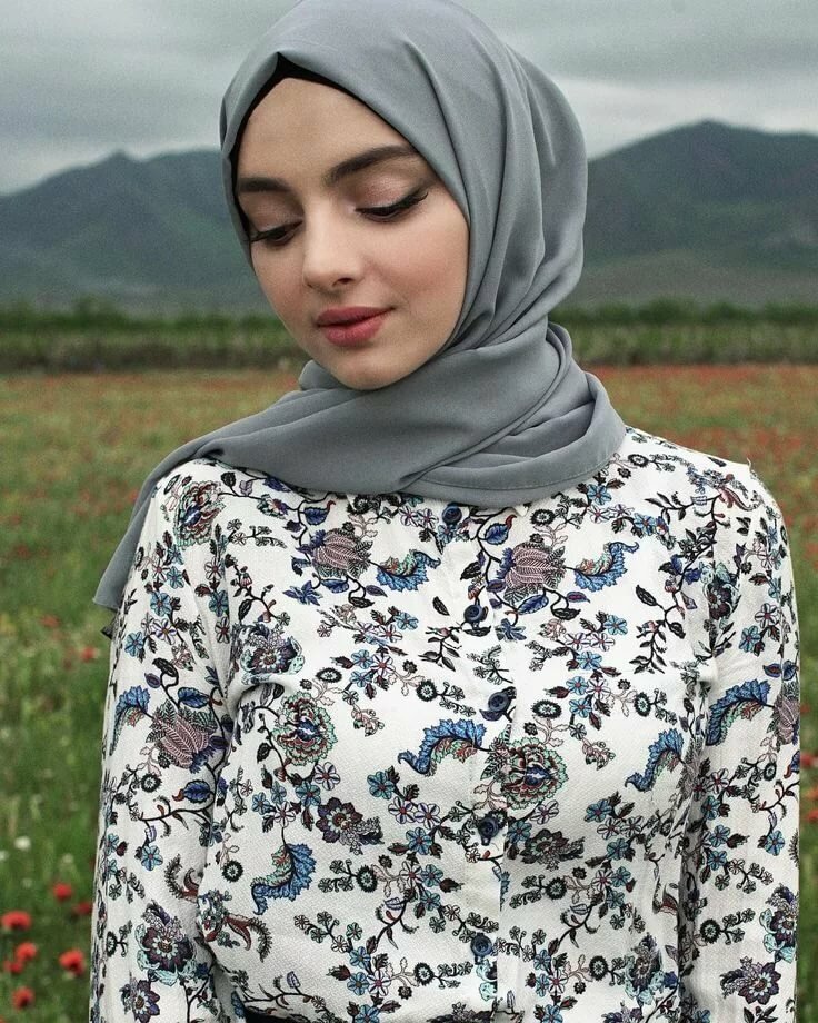 мусульманская выщипывание бровей. мусульманская выщипывание бровей. можно ли мусульманке щипать брови. можно ли мусульманке выщипывать. мусульманское окрашивание бровей.