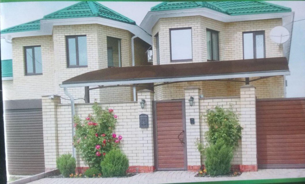Двухэтажные дома. Фото из рекламного буклета.