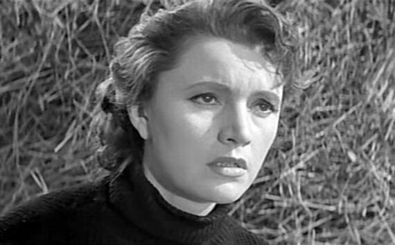 Раиса Куркина. Кадр из фильма «Время летних отпусков»