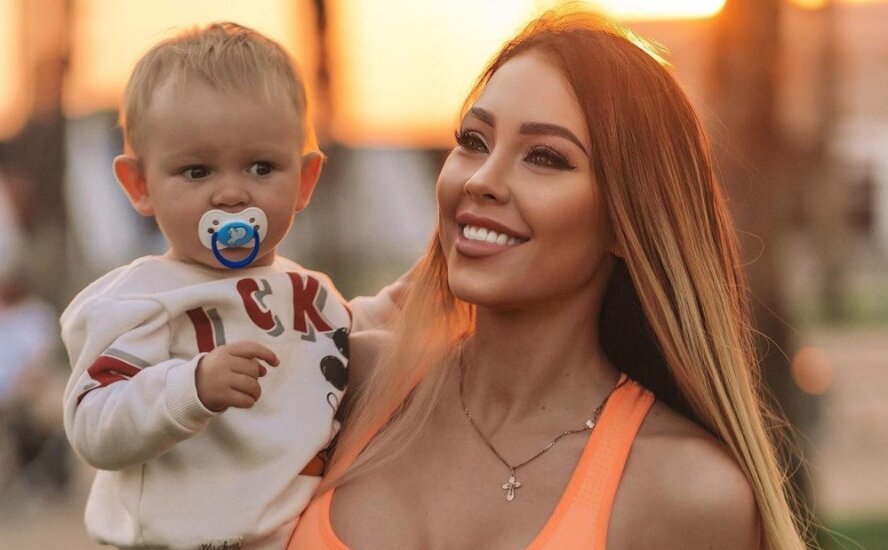 Алёна Рапунцель ​
Фото: «Инстграм»