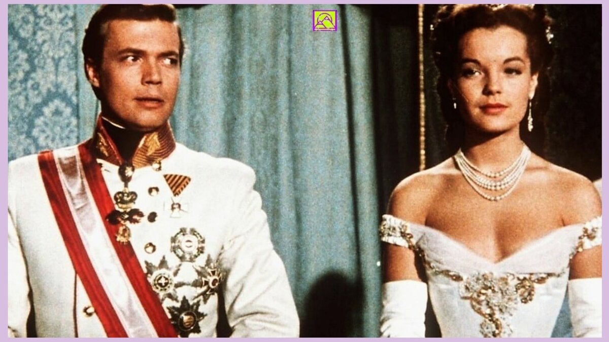 Кадр из фильма "Сисси" (Роми Шнайдер в роли Сисси и молодой Франц-Иосиф I - актер Карлхайнц Бём)