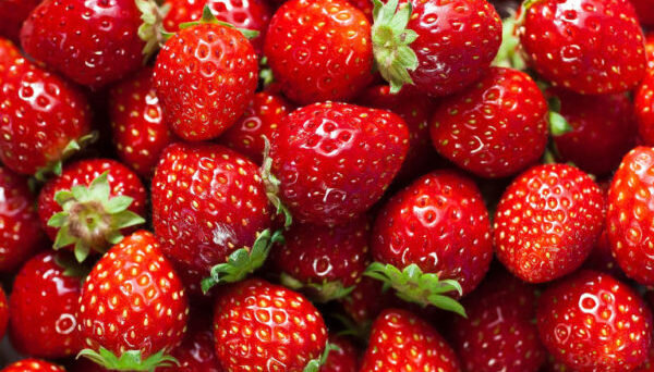 красива клубничка из интернета 