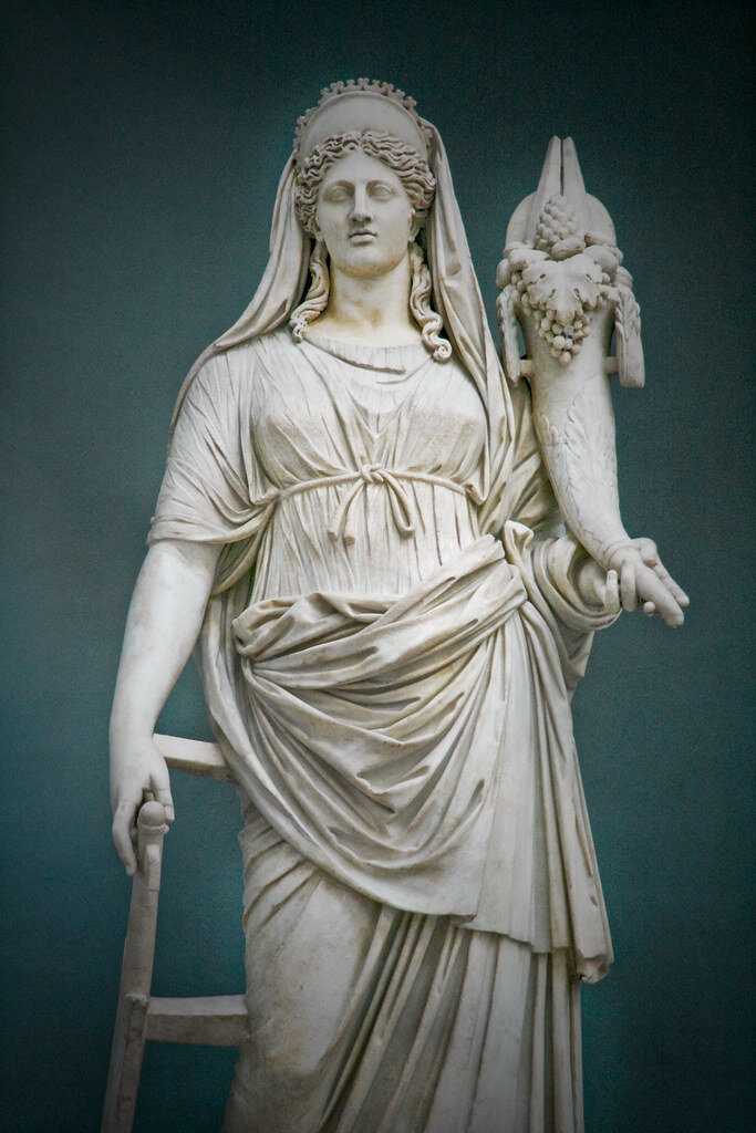 https://c1.staticflickr.com/5/4115/4777829885_d793984868_b.jpg