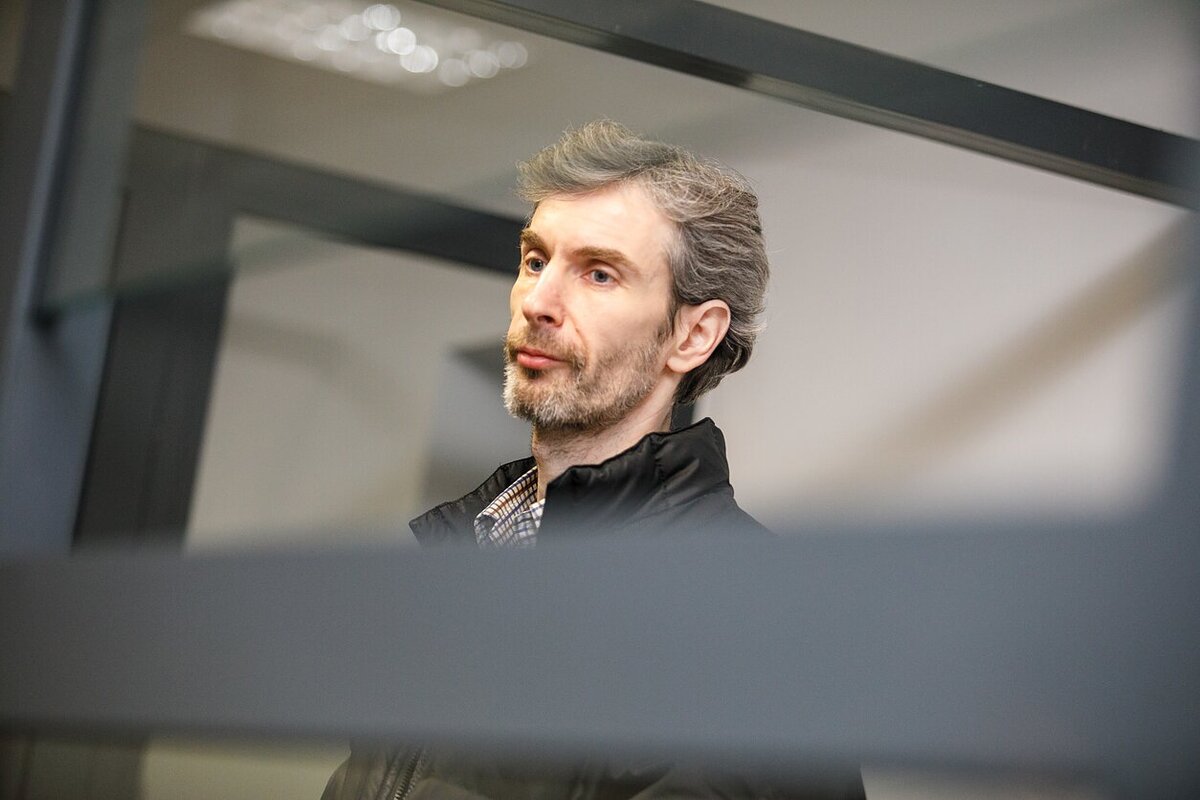 Альгирдас Палецкис получил срок за то, что посмел усомниться в официальной версии истории обретения Литвыой независимости в 1991 году. Хотя в самой Литве все прекрасно знают, что он прав. Фото LRT.it