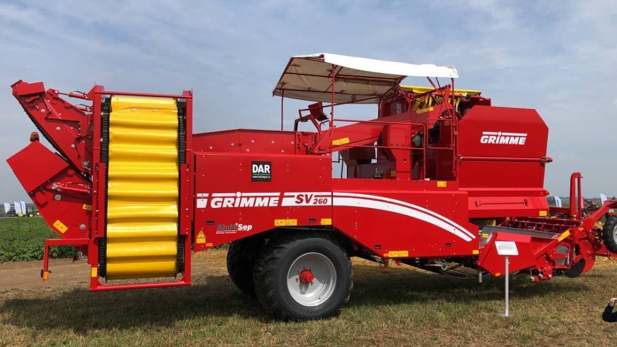 Двухрядный прицепной комбайн Grimme SV 260 может быть оборудована сепарирующим устройством MultiSep, роликовым сепаратором, элеватором мелкой ботвы или их комбинациями. Фото: ГлавПахарь